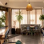 Wot Hotel