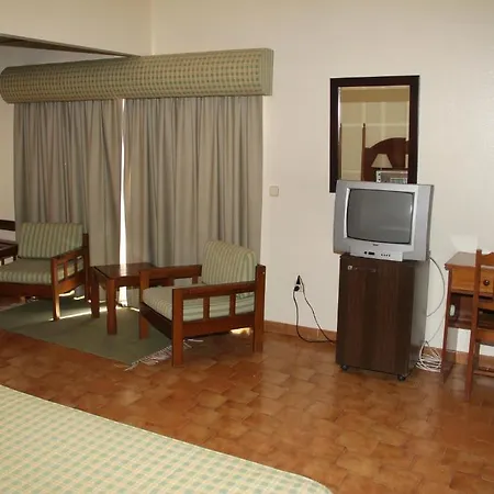 Wot Hotel