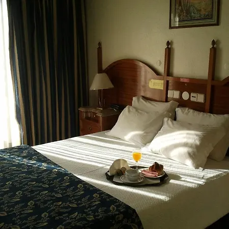 Wot Hotel Costa da Caparica
