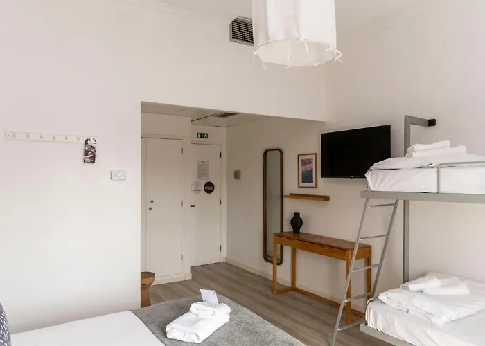 Wot Hotel
